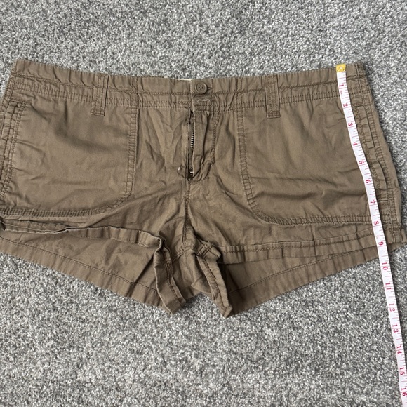 DOLLHOUSE Survival collection shorts - Picture 8 of 8